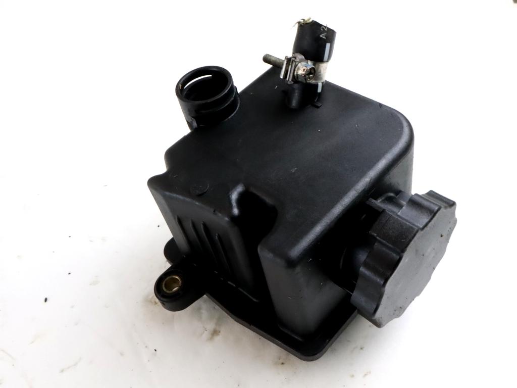 REZERVOAR CRPALKA  SERVO VOLAN OEM N. A0004600183 ORIGINAL REZERVNI DEL MERCEDES CLASSE E W211 S211 BER/SW (03/2002 - 05/2006) BENZINA LETNIK 2005