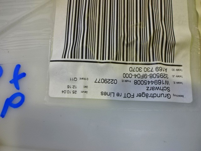 VRATNI PANEL OEM N. PNPDTMBCLASAW169BR5P ORIGINAL REZERVNI DEL MERCEDES CLASSE A W169 5P C169 3P (2004 - 04/2008) BENZINA LETNIK 2004