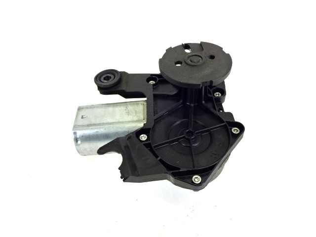 MOTORCEK ZADNJEGA BRISALCA OEM N. 53031012 9680234080 ORIGINAL REZERVNI DEL PEUGEOT 207 / 207 CC WA WC WD WK (2006 - 05/2009) DIESEL LETNIK 2007