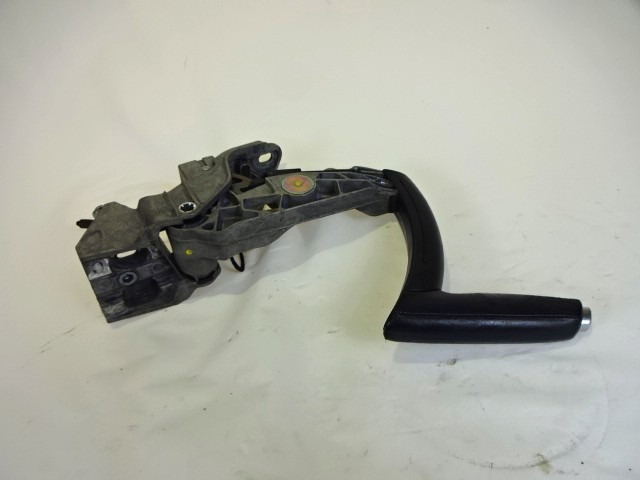 OEM N. 8P0711303B ORIGINAL REZERVNI DEL AUDI A3 MK2 8P 8PA 8P1 (2003 - 2008)DIESEL LETNIK 2005