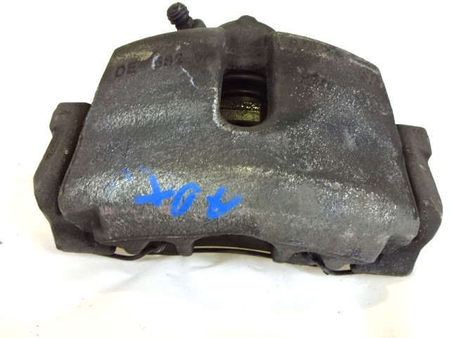 SPREDNJE DESNE ZAVORNE CELJUSTI  OEM N. 1K0615124E ORIGINAL REZERVNI DEL AUDI A3 MK2 8P 8PA 8P1 (2003 - 2008)DIESEL LETNIK 2005