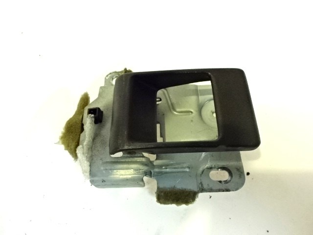 NOTRANJA KLJUKA  OEM N. ALR8181PMA ORIGINAL REZERVNI DEL LAND ROVER FREELANDER L314 R 3/5 PORTE (2000 - 2006) DIESEL LETNIK 2002