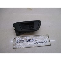 NOTRANJA KLJUKA  OEM N. 8A61-A22601 ORIGINAL REZERVNI DEL FORD FIESTA CB1 CNN MK6 (09/2008 - 11/2012) DIESEL LETNIK 2010