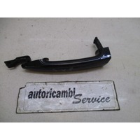 ZUNANJA KLJUKA ZADNJA LEVA VRATA OEM N. 51217060651 ORIGINAL REZERVNI DEL BMW SERIE 1 BER/COUPE/CABRIO E81/E82/E87/E88 (2003 - 2007) BENZINA LETNIK 2005