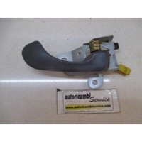 NOTRANJA KLJUKA  OEM N. MR910702 ORIGINAL REZERVNI DEL MITSUBISHI SPACESTAR DG_A (1998 - 2005) BENZINA LETNIK 2002