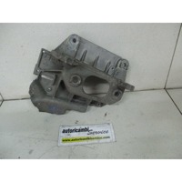 NOSILCI MOTORJA/DRUGO OEM N. SUPPORTO ORIGINAL REZERVNI DEL RENAULT CLIO BR0//1 CR0/1 KR0/1 MK3 (2005 - 05/2009) DIESEL LETNIK 2007