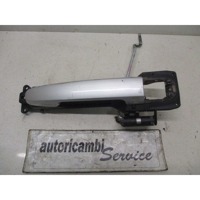 ZUNANJA KLJUKA SPREDNJA DESNA VRATA OEM N. 6921012320A2 ORIGINAL REZERVNI DEL TOYOTA YARIS P9 MK2 (01/2006 - 2009) DIESEL LETNIK 2007