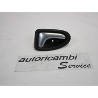 NOTRANJA KLJUKA  OEM N. 96012121 ORIGINAL REZERVNI DEL RENAULT CLIO BB CB MK2 R / CLIO STORIA (05/2001 - 2012) DIESEL LETNIK 2007