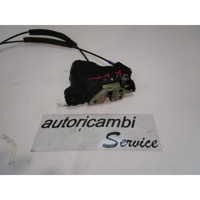 CENTRALNI ZAKLEP SPREDNJIH VRAT  OEM N. 6903012460 ORIGINAL REZERVNI DEL TOYOTA COROLLA E12 (2000 - 2006) BENZINA LETNIK 2004