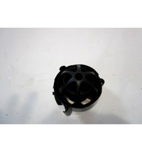 ODVOD ZRAKA OEM N. 735467177 ORIGINAL REZERVNI DEL FORD KA RU8 MK2 (2008 - 2016) BENZINA LETNIK 2010