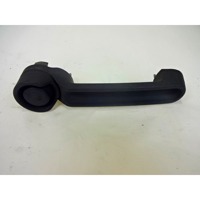 ZUNANJA KLJUKA ZADNJA DESNA VRATA OEM N. 04589164AI ORIGINAL REZERVNI DEL JEEP CHEROKEE MK4 KK (2008 - 2012)DIESEL LETNIK 2008