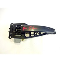 ZUNANJA KLJUKA SPREDNJA LEVA VRATA OEM N. 13255661 ORIGINAL REZERVNI DEL OPEL CORSA D R S07 (02/2011 - 2014) BENZINA/GPL LETNIK 2012