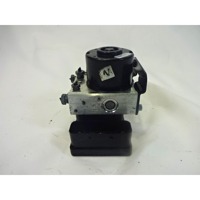 ABS AGREGAT S PUMPO OEM N. 8V512M110AD ORIGINAL REZERVNI DEL FORD FIESTA CB1 CNN MK6 (09/2008 - 11/2012) DIESEL LETNIK 2008