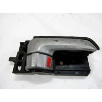 NOTRANJA KLJUKA  OEM N. 8311063J20LF1 ORIGINAL REZERVNI DEL SUZUKI SWIFT MZ EZ MK3 (2004 - 2010) DIESEL LETNIK 2006