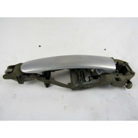 ZUNANJA KLJUKA ZADNJA LEVA VRATA OEM N. 3B0837885 ORIGINAL REZERVNI DEL VOLKSWAGEN GOLF IV 1J1 1E7 1J5 MK4 BER/SW (1998 - 2004) DIESEL LETNIK 1998