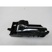 NOTRANJA KLJUKA  OEM N. 6920605040B0 ORIGINAL REZERVNI DEL TOYOTA COROLLA E12 (2000 - 2006) DIESEL LETNIK 2005