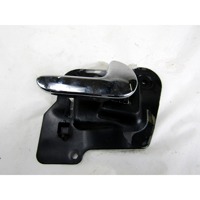 NOTRANJA KLJUKA  OEM N. 13121861 ORIGINAL REZERVNI DEL OPEL MERIVA A X03 R (2006 - 2010) BENZINA/GPL LETNIK 2010