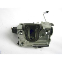 CENTRALNI ZAKLEP SPREDNJIH VRAT  OEM N. 8200735224 ORIGINAL REZERVNI DEL DACIA SANDERO MK1 (2008 - 2012) BENZINA/GPL LETNIK 2011