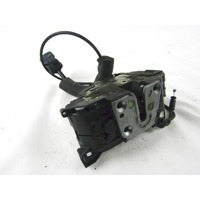 CENTRALNO ZAKLEPANJE ZADNJIH DESNIH VRAT OEM N. 825020033R ORIGINAL REZERVNI DEL RENAULT SCENIC XMOD / SCENIC JZ0/1 MK3 (2009 - 2012) DIESEL LETNIK 2009