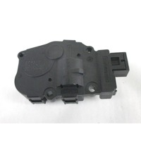 MOTORCEK OGREVANJA OEM N. CZ113930-0711 ORIGINAL REZERVNI DEL BMW SERIE 3 BER/SW/COUPE/CABRIO E90/E91/E92/E93 LCI R (2009 - 2012) DIESEL LETNIK 2009