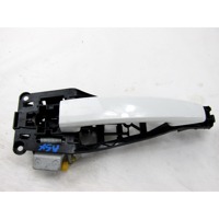 ZUNANJA KLJUKA SPREDNJA LEVA VRATA OEM N. 13142770 ORIGINAL REZERVNI DEL OPEL ASTRA H A04 L48 L08 L35 L67 R 5P/3P/SW (2007 - 2010) BENZINA LETNIK 2009