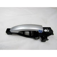 ZUNANJA KLJUKA SPREDNJA LEVA VRATA OEM N. 1305822 ORIGINAL REZERVNI DEL FORD FOCUS DA HCP DP MK2 R BER/SW (2008 - 2011) DIESEL LETNIK 2008