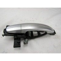 ZUNANJA KLJUKA ZADNJA LEVA VRATA OEM N. 1305822 ORIGINAL REZERVNI DEL FORD FOCUS DA HCP DP MK2 R BER/SW (2008 - 2011) DIESEL LETNIK 2008