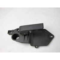 NOTRANJA KLJUKA  OEM N. 71732851 ORIGINAL REZERVNI DEL FIAT PANDA 169 (2003 - 08/2009) BENZINA LETNIK 2003