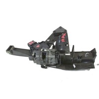 CENTRALNI ZAKLEP SPREDNJIH VRAT  OEM N. 3M5A-R21812-AJ ORIGINAL REZERVNI DEL FORD FOCUS DA HCP DP MK2 BER/SW (2005 - 2008) DIESEL LETNIK 2005