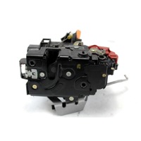 CENTRALNO ZAKLEPANJE ZADNJIH DESNIH VRAT OEM N. 8E0839016C ORIGINAL REZERVNI DEL AUDI A4 B6 8E2 8E5 BER/SW (2001 - 2005) DIESEL LETNIK 2004