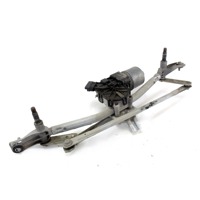 MOTORCEK PREDNJIH BRISALCEV OEM N. 390241621 ORIGINAL REZERVNI DEL CITROEN BERLINGO MK2 (2008 -2018) DIESEL LETNIK 2010