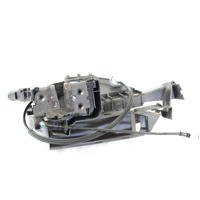 CENTRALNI ZAKLEP SPREDNJIH VRAT  OEM N. 3M5A-R21812-AK ORIGINAL REZERVNI DEL FORD FOCUS DA HCP DP MK2 BER/SW (2005 - 2008) BENZINA LETNIK 2007