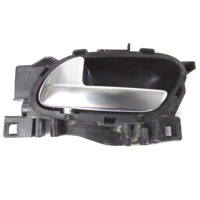 NOTRANJA KLJUKA  OEM N. 96555518VV ORIGINAL REZERVNI DEL PEUGEOT 208 CA CC MK1 (2012 -2019) DIESEL LETNIK 2015