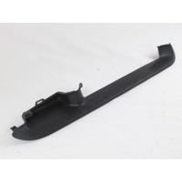 MONTA?NI DELI /  ARMATURNE PLOSCE SPODNJI OEM N. 8200233061 ORIGINAL REZERVNI DEL RENAULT SCENIC/GRAND SCENIC JM0/1 MK2 (2003 - 2009) BENZINA LETNIK 2007