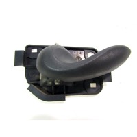 NOTRANJA KLJUKA  OEM N. 735268773 ORIGINAL REZERVNI DEL FIAT PUNTO 188 188AX MK2 (1999 - 2003) BENZINA LETNIK 2002