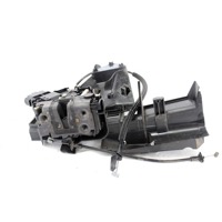 CENTRALNI ZAKLEP SPREDNJIH VRAT  OEM N. 3M5A-R21812-AK ORIGINAL REZERVNI DEL FORD FOCUS DA HCP DP MK2 BER/SW (2005 - 2008) DIESEL LETNIK 2006