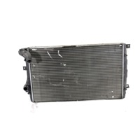 RADIATOR VODE OEM N. 1K0121253AA ORIGINAL REZERVNI DEL SEAT LEON 1P1 MK2 (2005 - 2012) DIESEL LETNIK 2008