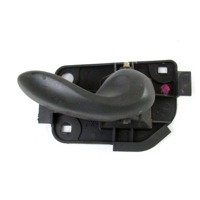 NOTRANJA KLJUKA  OEM N. 735267590 ORIGINAL REZERVNI DEL FIAT PUNTO 188 188AX MK2 (1999 - 2003) BENZINA LETNIK 2002