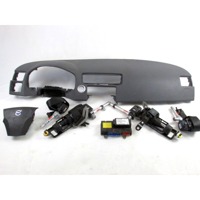 KIT AIRBAG KOMPLET OEM N. 17906 KIT AIRBAG COMPLETO ORIGINAL REZERVNI DEL VOLVO V50 545 (2004 - 05/2007) DIESEL LETNIK 2005