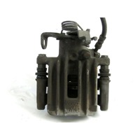 ZADNJE DESNE ZAVORNE CELJUSTI  OEM N. 8E0615424G ORIGINAL REZERVNI DEL AUDI A4 B6 8E2 8E5 BER/SW (2001 - 2005) DIESEL LETNIK 2004