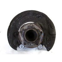 VRTLJIVI LEZAJ DESNO / PESTO KOLESA Z LEZAJEM SPREDAJ OEM N. 31216764444 ORIGINAL REZERVNI DEL BMW SERIE 3 BER/SW/COUPE/CABRIO E90/E91/E92/E93 (2005 -2009) DIESEL LETNIK 2006