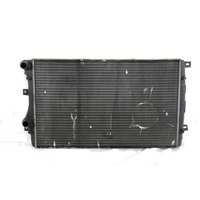 RADIATOR VODE OEM N. 1K0121253AA ORIGINAL REZERVNI DEL VOLKSWAGEN GOLF V 1K1 1K5 MK5 BER/SW (02/2004-11/2008) DIESEL LETNIK 2005