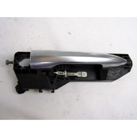 ZUNANJA KLJUKA SPREDNJA DESNA VRATA OEM N. 156099954 ORIGINAL REZERVNI DEL ALFA ROMEO GIULIETTA 940 (2010 - 2020) DIESEL LETNIK 2010