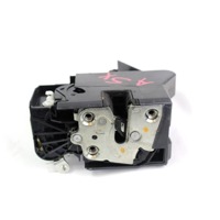 CENTRALNI ZAKLEP SPREDNJIH VRAT  OEM N. 805026472R ORIGINAL REZERVNI DEL DACIA SANDERO / SANDERO STEPWAY MK2 (2012 - 2016) BENZINA/GPL LETNIK 2015