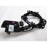 CENTRALNI ZAKLEP SPREDNJIH VRAT  OEM N. AV1A-R218D04-AD ORIGINAL REZERVNI DEL FORD BMAX JK (2012 - 2018)BENZINA LETNIK 2013