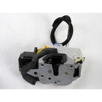 CENTRALNO ZAKLEPANJE PREDNIH LEVIH VRAT OEM N. 13579522 ORIGINAL REZERVNI DEL OPEL MOKKA J13 (2012 - 2015)BENZINA LETNIK 2014