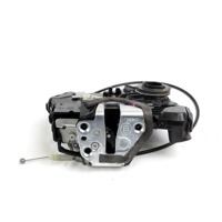 CENTRALNI ZAKLEP SPREDNJIH VRAT  OEM N. 6903042221 ORIGINAL REZERVNI DEL TOYOTA RAV 4 A3 MK3 (2006 - 03/2009) BENZINA LETNIK 2008