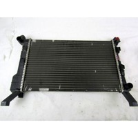 RADIATOR VODE OEM N. A1695000303 ORIGINAL REZERVNI DEL MERCEDES CLASSE A W169 5P C169 3P R (05/2008 - 2012) BENZINA LETNIK 2011