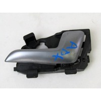 NOTRANJA KLJUKA  OEM N. 82620-1W010 ORIGINAL REZERVNI DEL KIA RIO UB MK3 (2011 - 2017)BENZINA LETNIK 2016