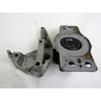 NOSILCI MOTORJA/DRUGO OEM N. 8200674936 ORIGINAL REZERVNI DEL RENAULT KANGOO KW0/1 MK2 (2008 - 2013)DIESEL LETNIK 2008